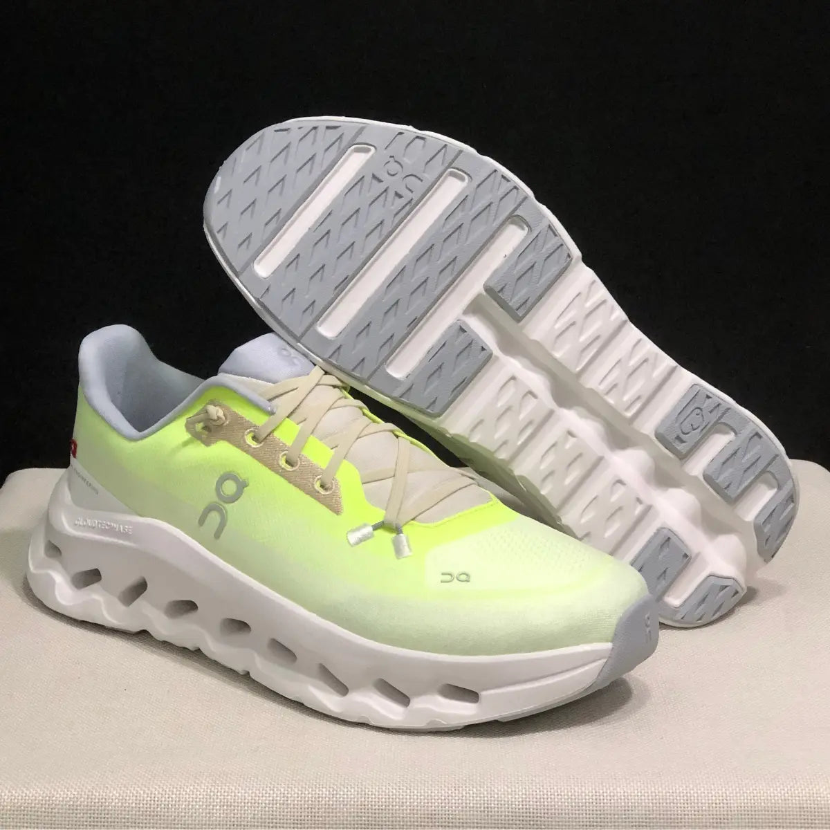 Cloudtilt - Lime Ivory Ma boutique